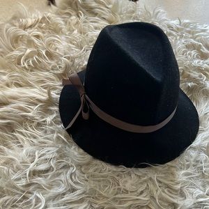 100% Wool Hat made in Italy